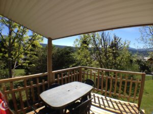 cottage avec terrasse couverte